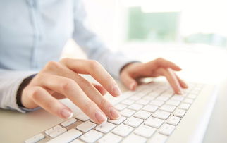 暑期促銷熱 商家偏愛“組合牌”，互聯網信息服務成新焦點